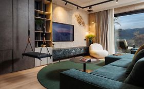 Stejeris Nature-Inspired Luxury Apartment